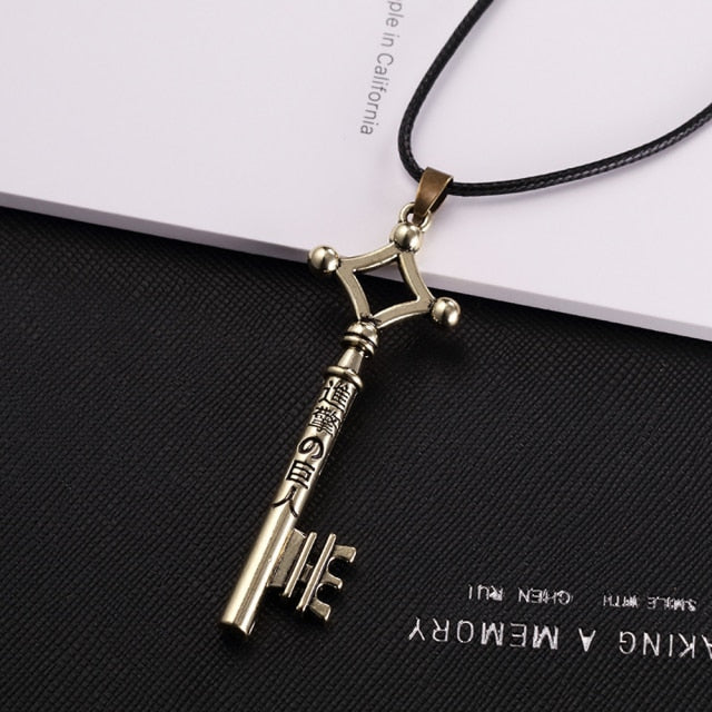 SUMENG 2021 Attack On Titan Necklace Eren Key Shingeki No Kyojin  Pendant Fashion Vintage Retro Anime Jewelry For Men Cosplay